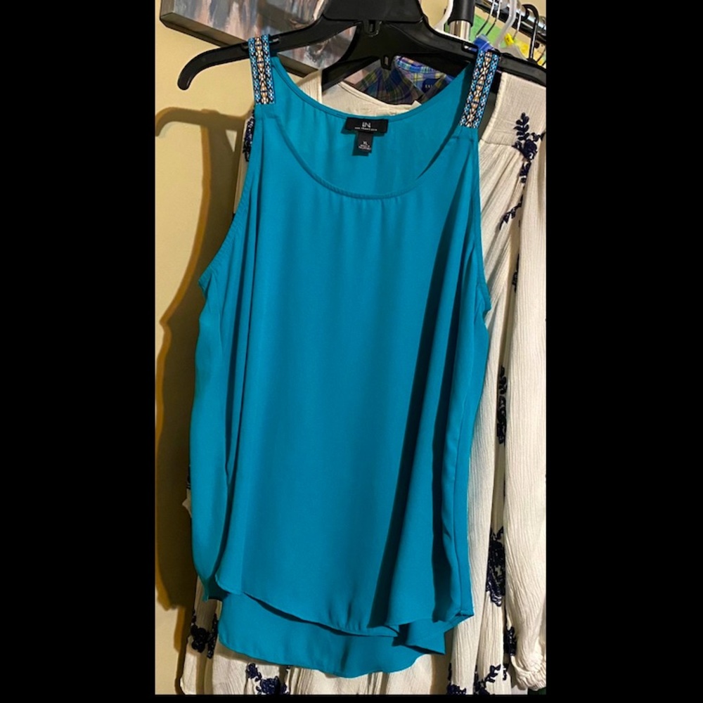 IN San Francisco Teal Flowy Tank Size XL Great Used Condition